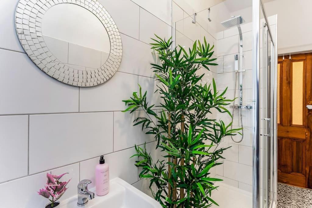 Traditional 1-Bed Flat In Southside Glasgow Exteriér fotografie